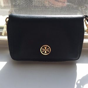 Tory Burch black wristlet